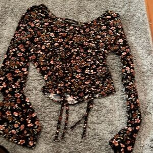 black floral size small long sleeve
